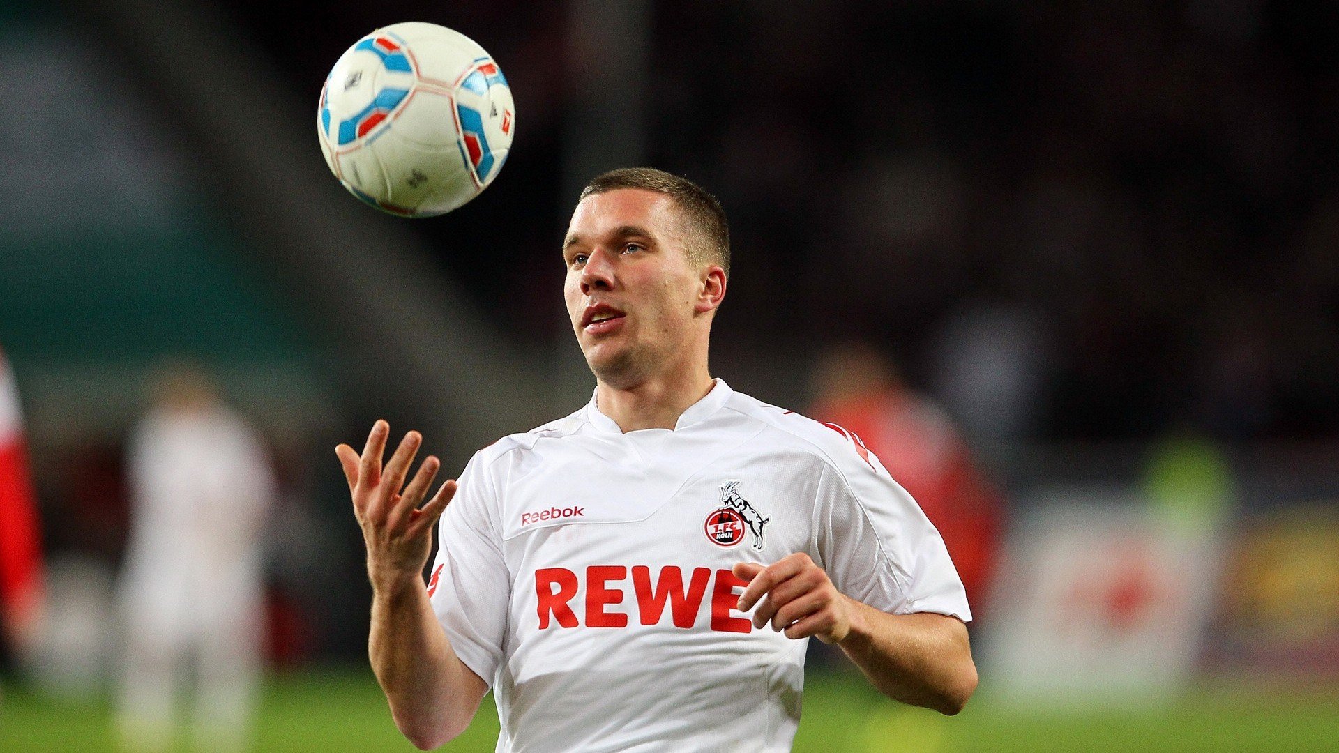 易建联谢幕时代中国男篮新的起点，中国男篮一哥易建联高光